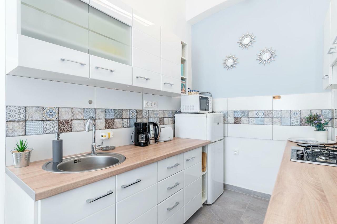 Kiraly Home Budapest City Center מראה חיצוני תמונה